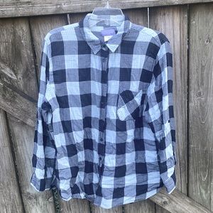 size PXL button down